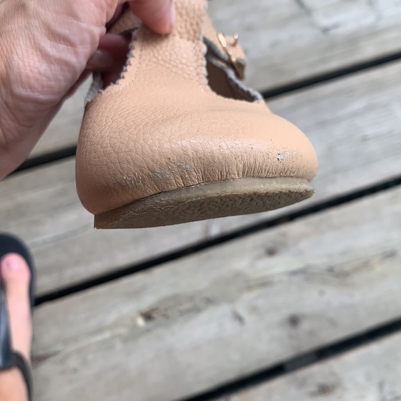 Toddler kids Mary Janes size 11T. Nude pink colour with rose gold hardware - Picture 9 of 9